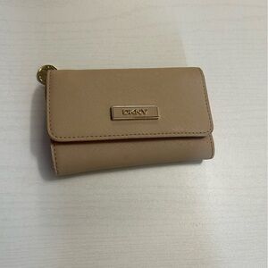DKNY wallet